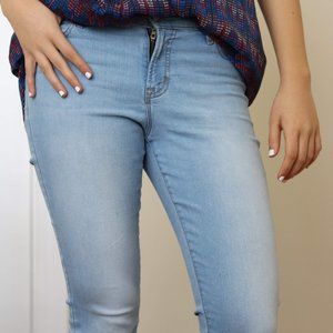 Old Navy Light Wash Blue Women's Skinny Jeans